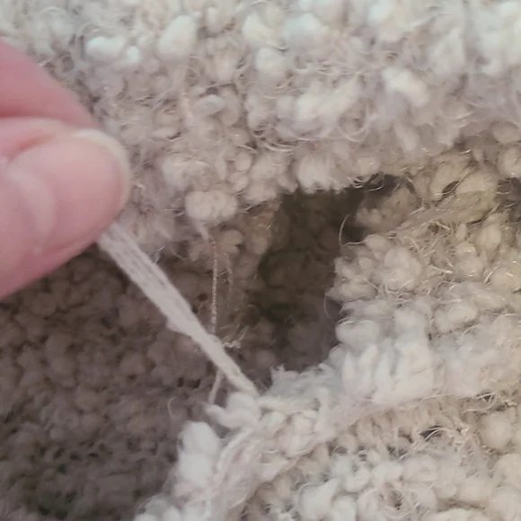 Very Soft Comfortable Turtleneck Sweater. - Picture 9 of 9